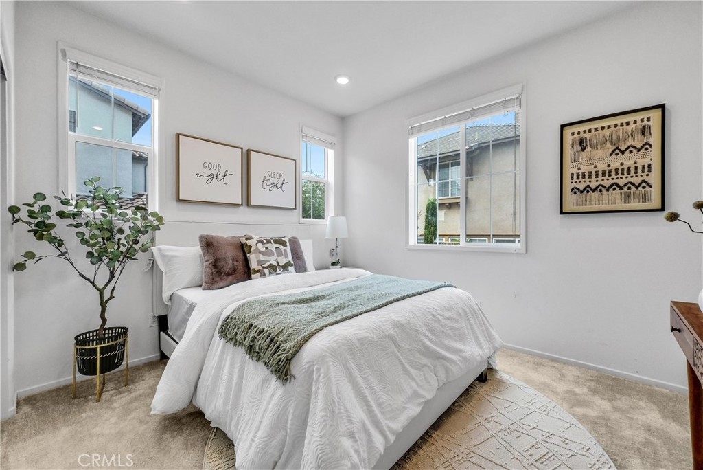 5584 Kate Way, Unit 10 Fontana, CA 92336 - Photo 9 of 42