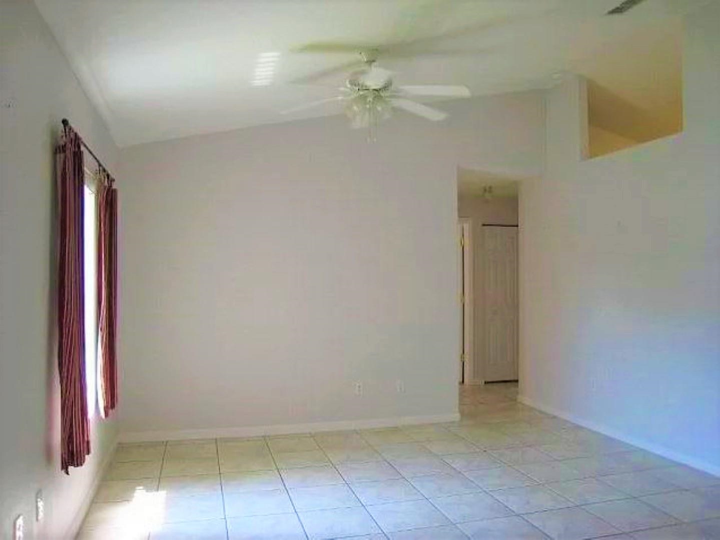 5 Ruth Drive Palm Coast, FL 32164 - Photo 4 of 24 Gallery Image 4