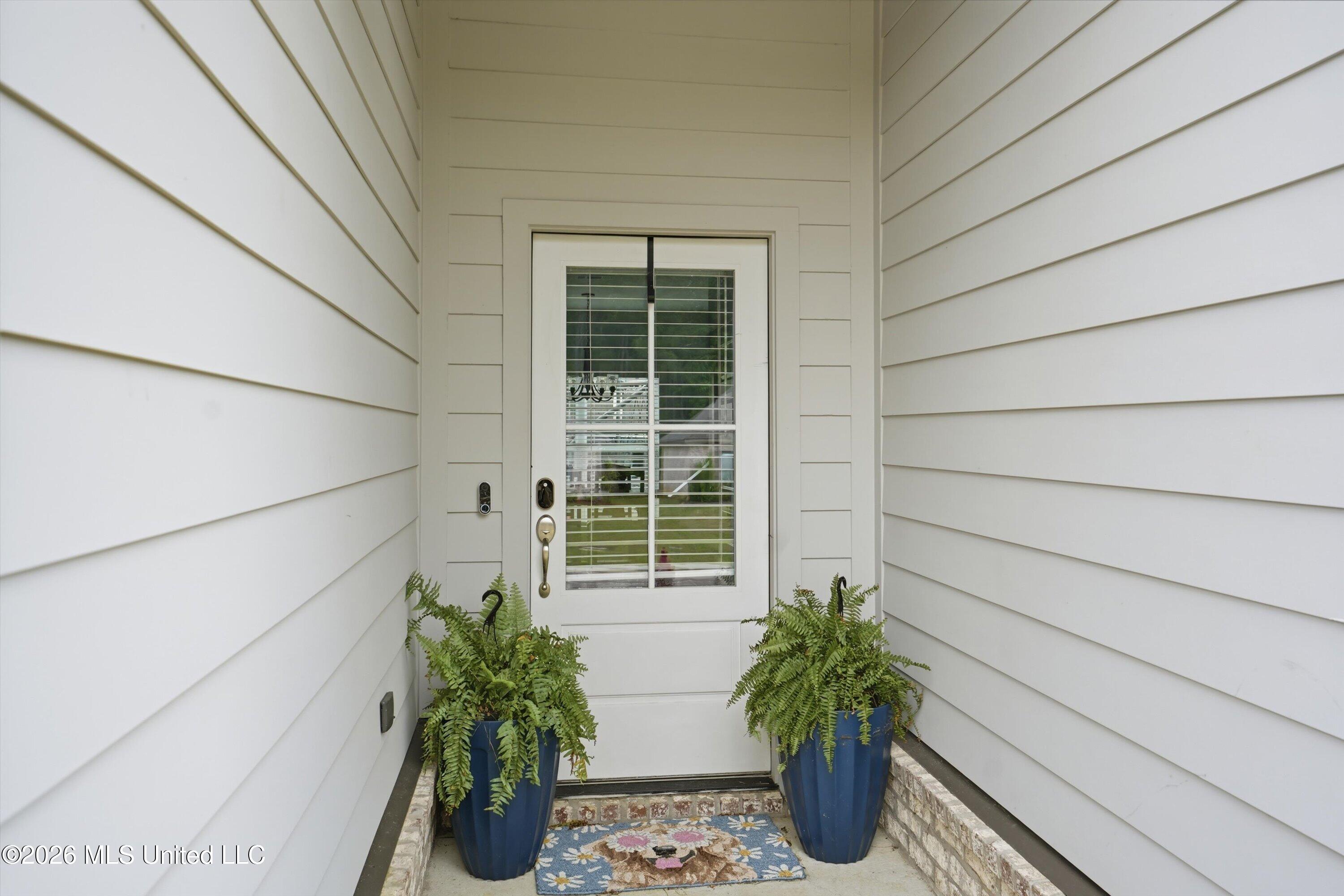 149 Shelby Mae Circle Brandon, MS 39042 - Photo 4 of 32 06-149_Shelby_Mae_Cir_022