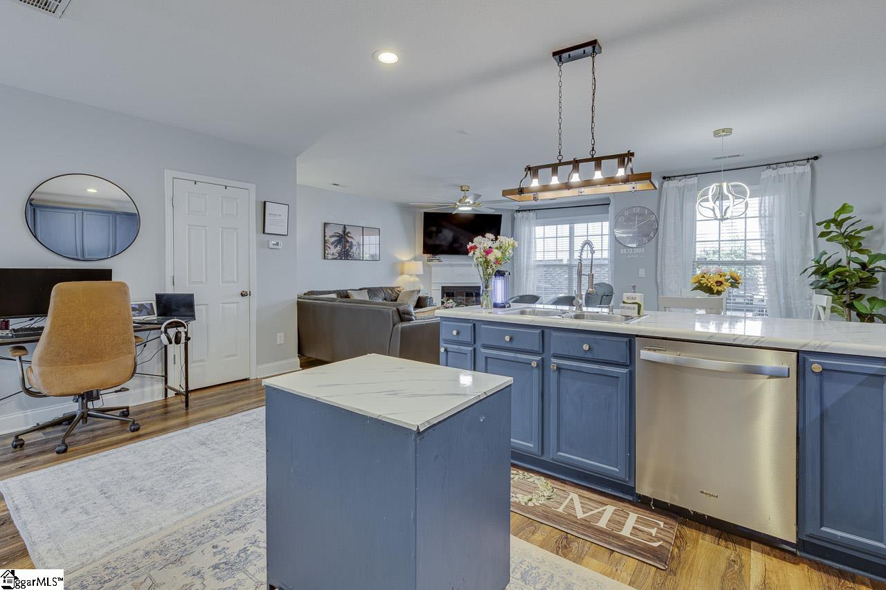 22 Roselite Circle Greer, SC 29650 - Photo 8 of 38