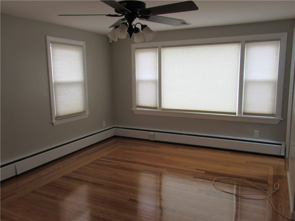 189 Curry Road Cranston, RI 02920 - Photo 8 of 19
