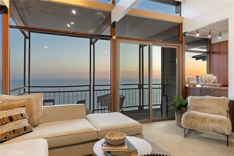 $2,745,000 | 2581 Iris Way, Laguna Beach, CA 92651