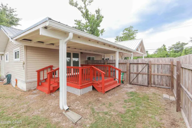 $145,000 | 911 Indiana Avenue, Lynn Haven, FL 32444