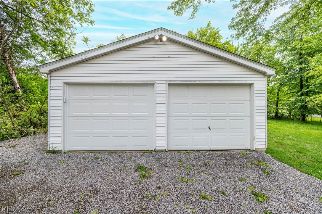 6665 Clingan Road Youngstown, OH 44514 - Photo 6 of 50