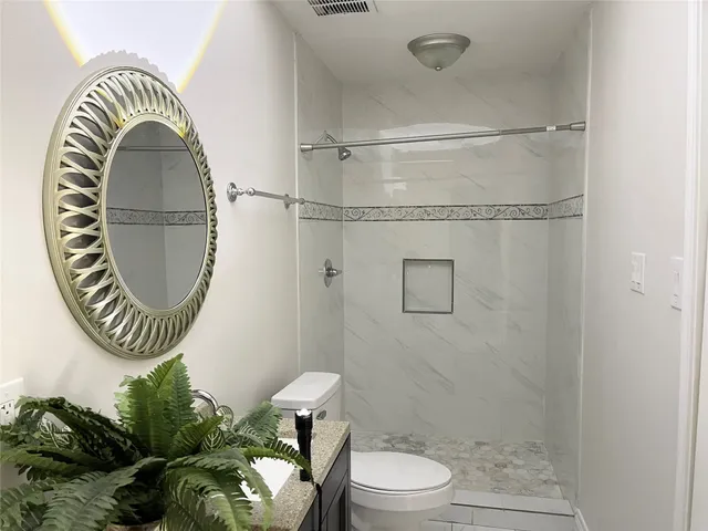 $219,000 | 927 Greatwood Drive, Houston, TX 77013