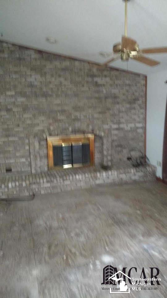 13125 Calhoun Road Milan, MI 48160 - Photo 7 of 17 21309039-6.JPG