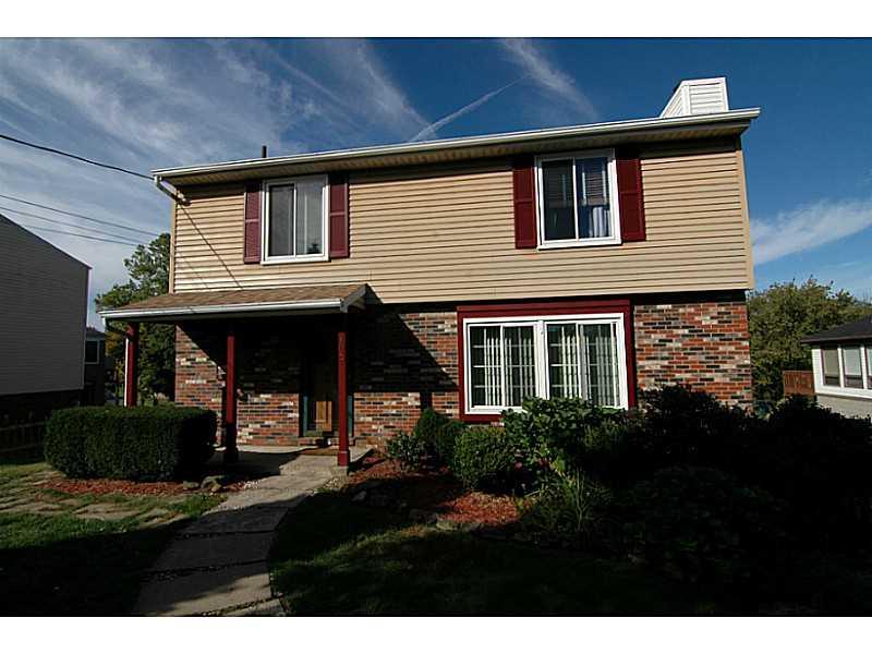 105 Phillips Lane McKees Rocks, PA 15136 - Photo 1 of 22 Exterior Front.