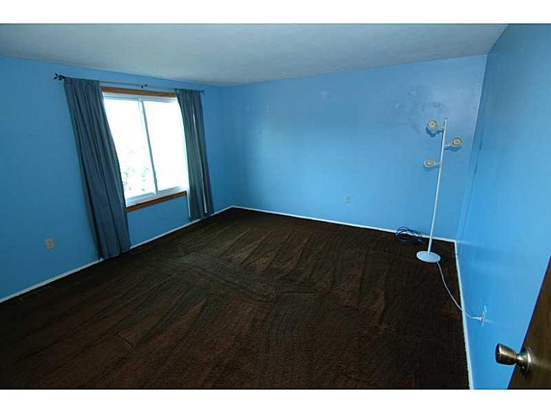 105 Phillips Lane McKees Rocks, PA 15136 - Photo 15 of 22 Bedroom.