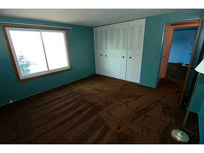 105 Phillips Lane McKees Rocks, PA 15136 - Photo 9 of 22 Master Bedroom.