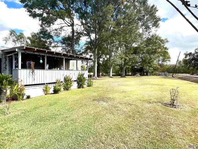 $1,400 | 11710 Parkland Drive, Port Allen, LA 70767