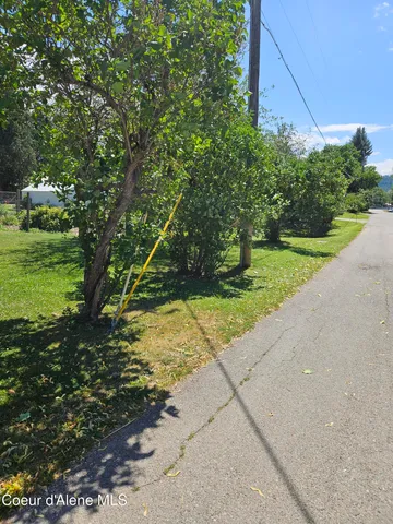 $469,900 | 203 3rd Street, Dover, ID 83825