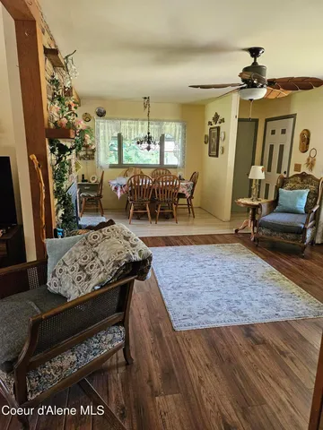 $469,900 | 203 3rd Street, Dover, ID 83825