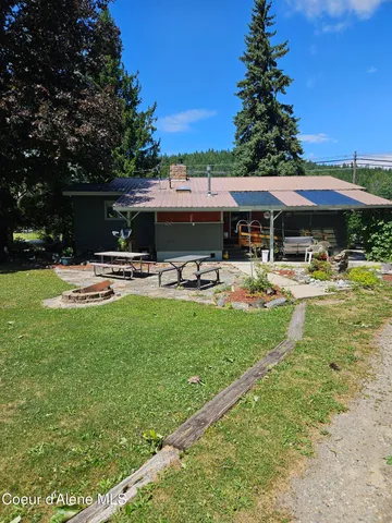 $469,900 | 203 3rd Street, Dover, ID 83825