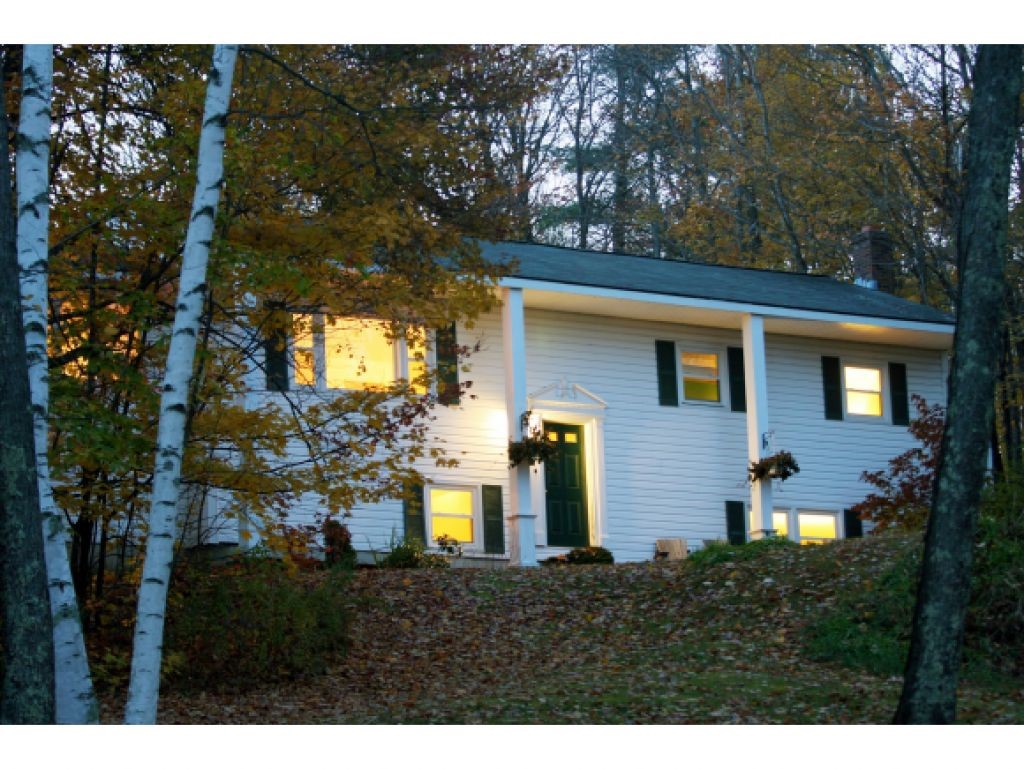 307 Cilley Hill Road Jericho, VT 05465 - Photo 3 of 36 Gallery Image 3