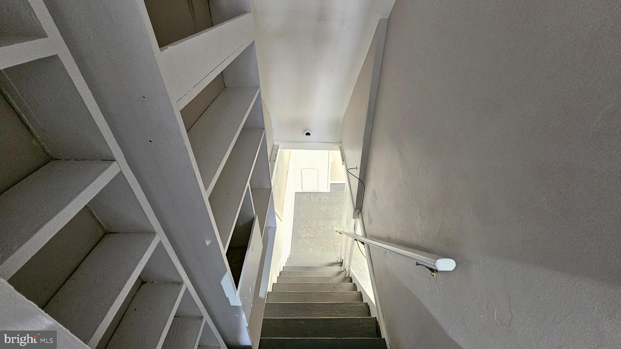 825 Laurel Road Lansdowne, PA 19050 - Photo 28 of 35 a view of entryway