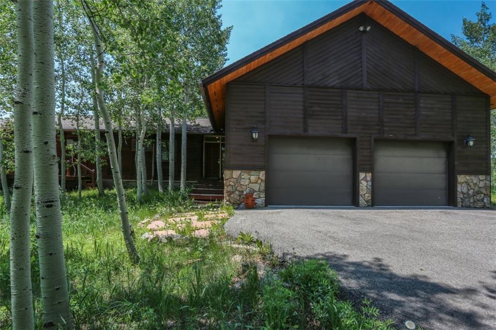99 M Road Silverthorne, CO 80498 - Photo 29 of 33 a front view of house with yard