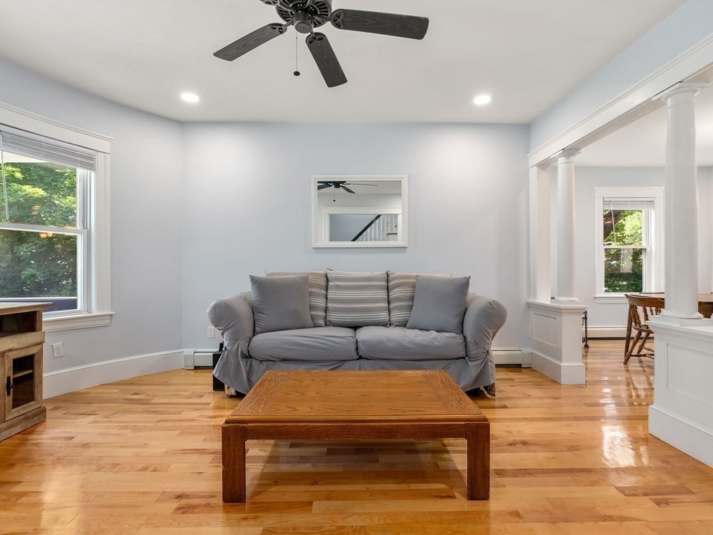 39 Narragansett Avenue Worcester, MA 01607 - Photo 19 of 31