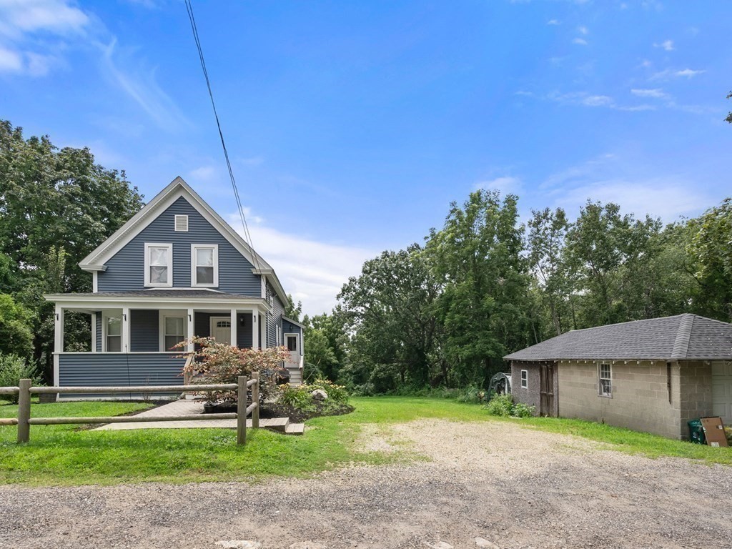 39 Narragansett Avenue Worcester, MA 01607 - Photo 24 of 31