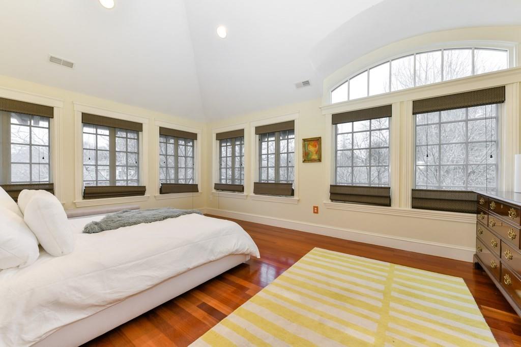 176 Clinton Road Brookline, MA 02445 - Photo 13 of 24