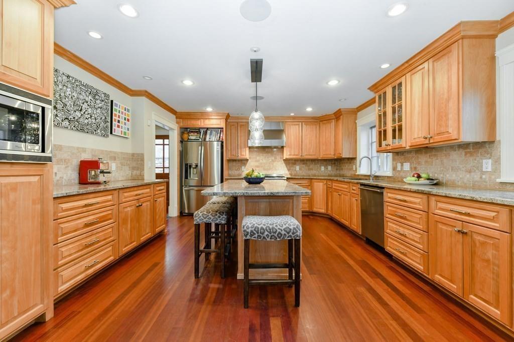176 Clinton Road Brookline, MA 02445 - Photo 5 of 24