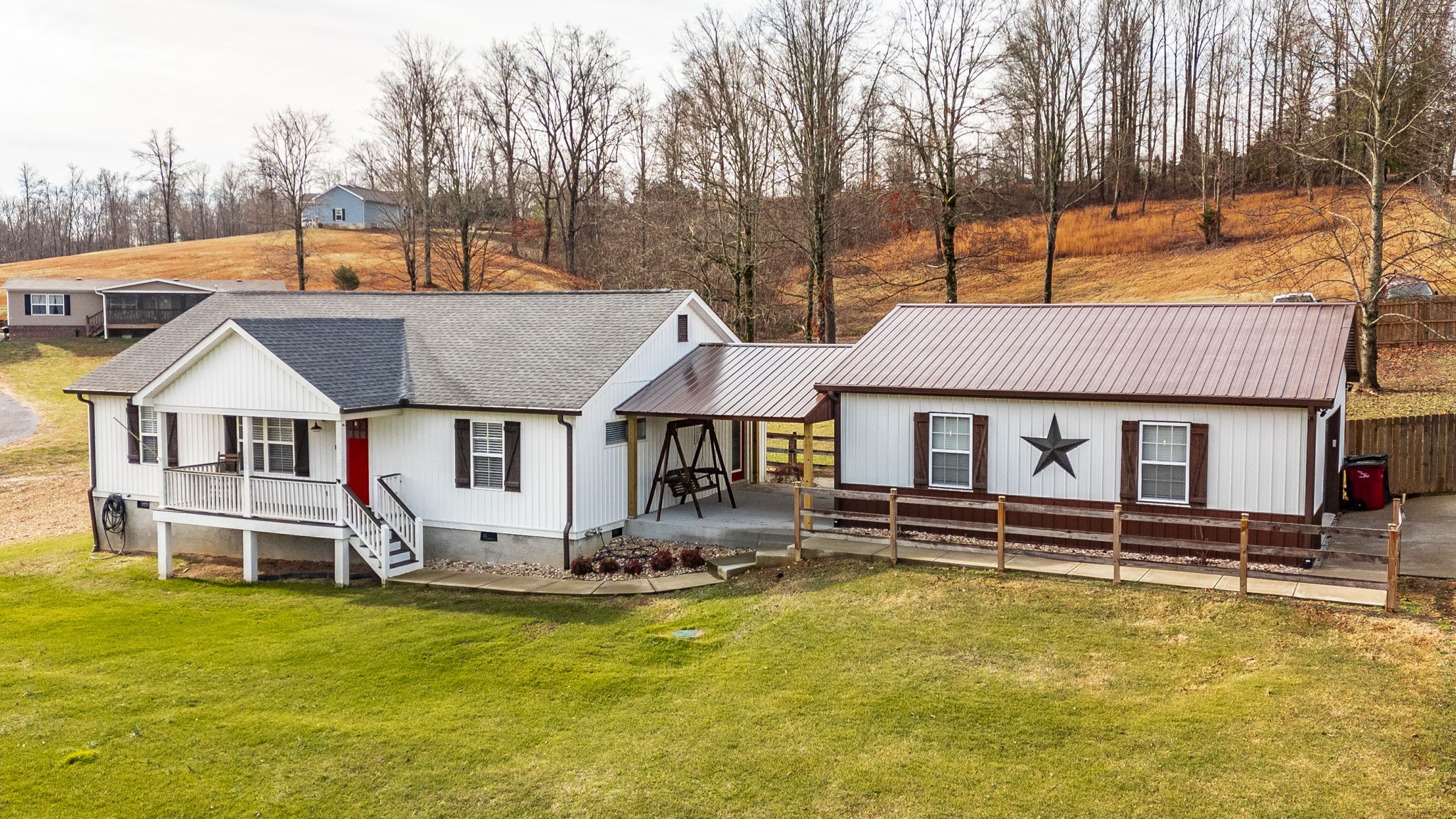 15 Raccoon Road Westmoreland, TN 37186 - Photo 3 of 61