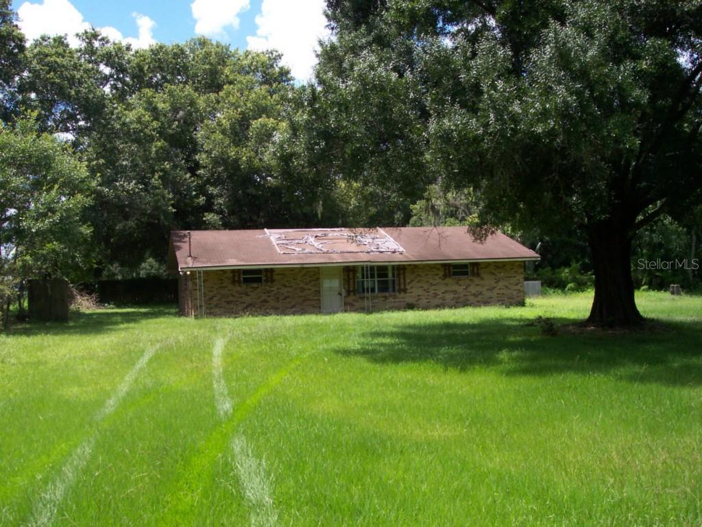 11107 Walter Hunter Road Lithia, FL 33547 - Photo 1 of 1 FRONT VIEW