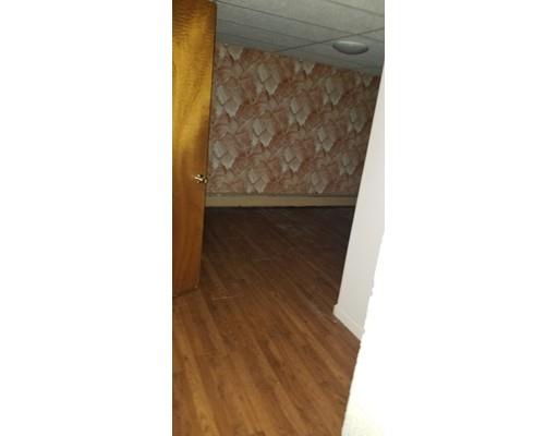 34 Manning Road Chelmsford, MA 01824 - Photo 27 of 30 a view of entryway