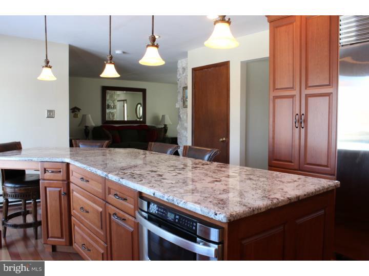 3301 Miller Road Pennsburg, PA 18073 - Photo 7 of 25 Kitchen