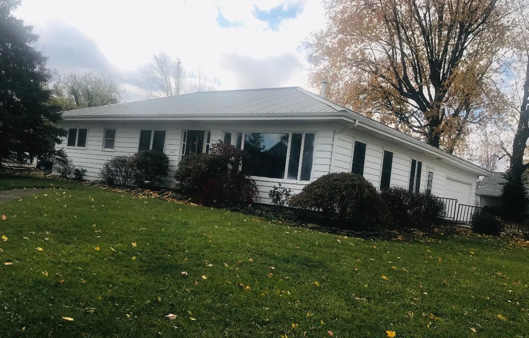 704 Cleveland Street Decatur, IN 46733 - Photo 1 of 6