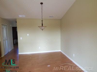 17059 14 East 14 Mile Road Fraser, MI 48026 - Photo 6 of 27