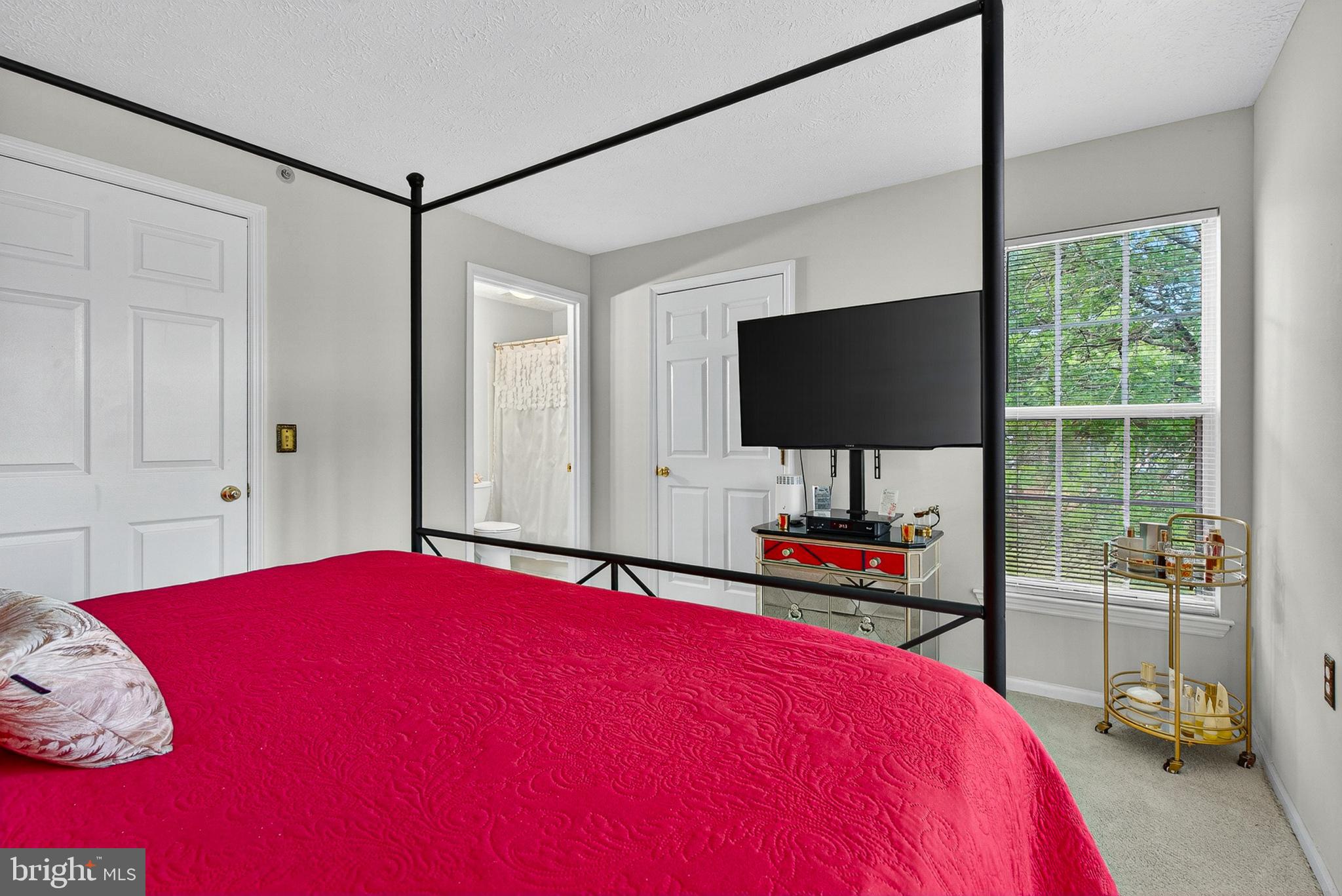 6415 Greenfield Road, Unit 1303 Elkridge, MD 21075 - Photo 14 of 25 Primary Bedroom