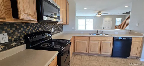 $2,500 | 832 Sunrise Drive, Lochbuie, CO 80603