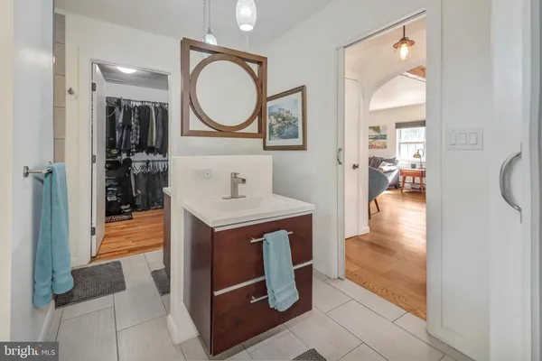 $1,250,000 | 713 Ardsley Court, Yardley, PA 19067