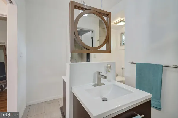 $1,250,000 | 713 Ardsley Court, Yardley, PA 19067