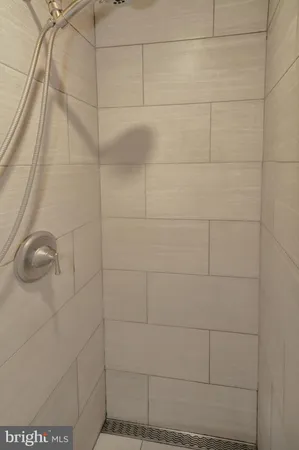 $1,250,000 | 713 Ardsley Court, Yardley, PA 19067