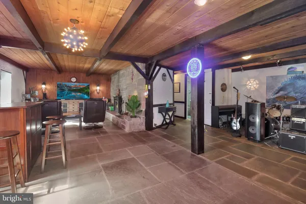 $1,250,000 | 713 Ardsley Court, Yardley, PA 19067