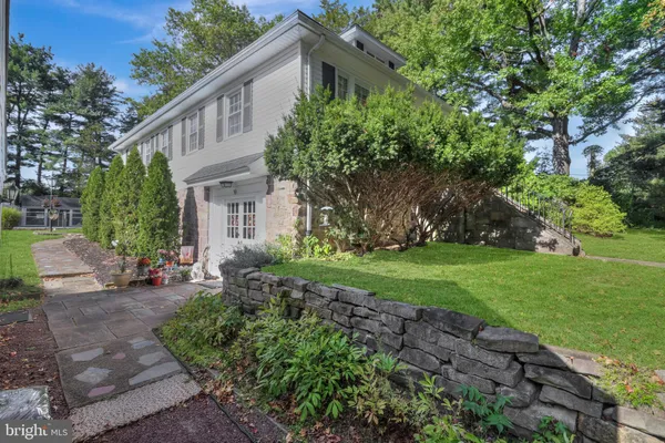 $1,250,000 | 713 Ardsley Court, Yardley, PA 19067