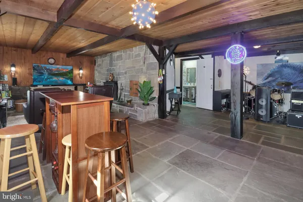 $1,250,000 | 713 Ardsley Court, Yardley, PA 19067