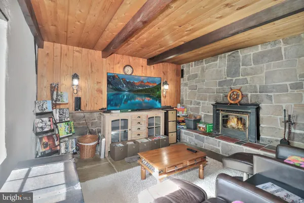 $1,250,000 | 713 Ardsley Court, Yardley, PA 19067