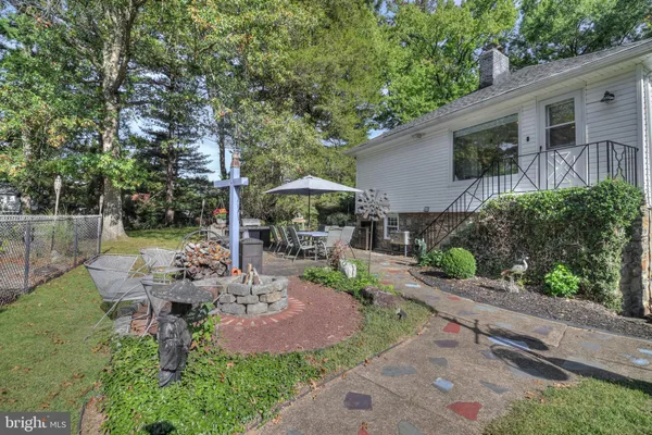 $1,250,000 | 713 Ardsley Court, Yardley, PA 19067