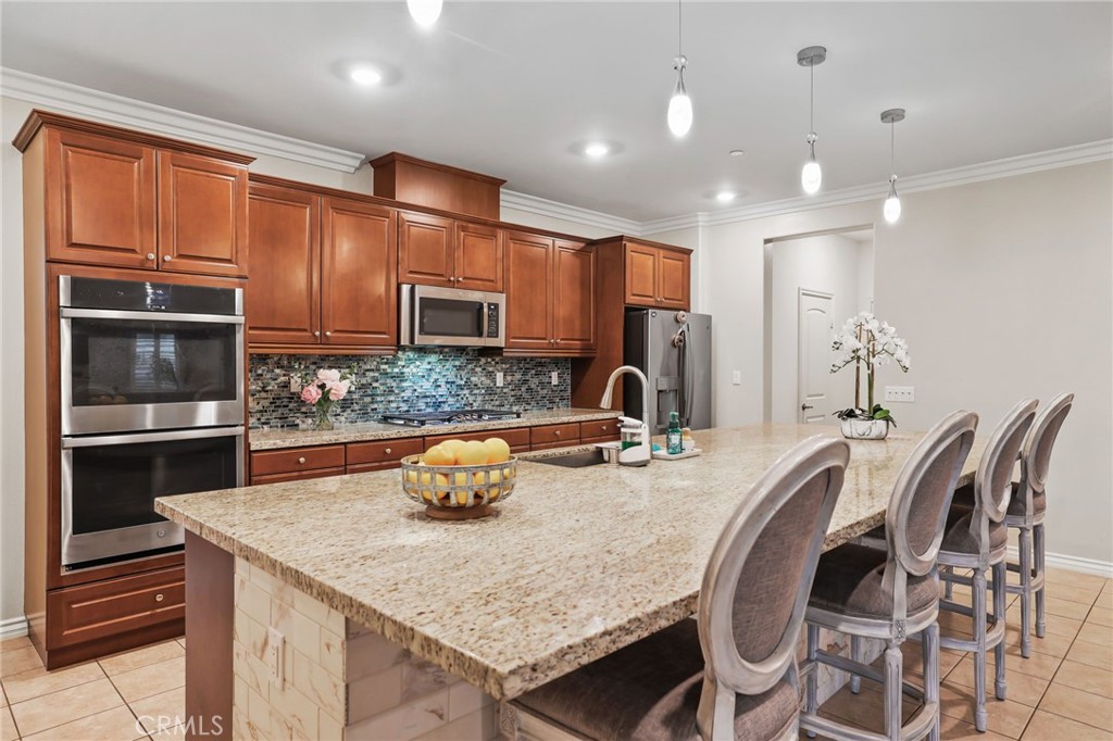 16483 Minneola Avenue Riverside, CA 92503 - Photo 11 of 32