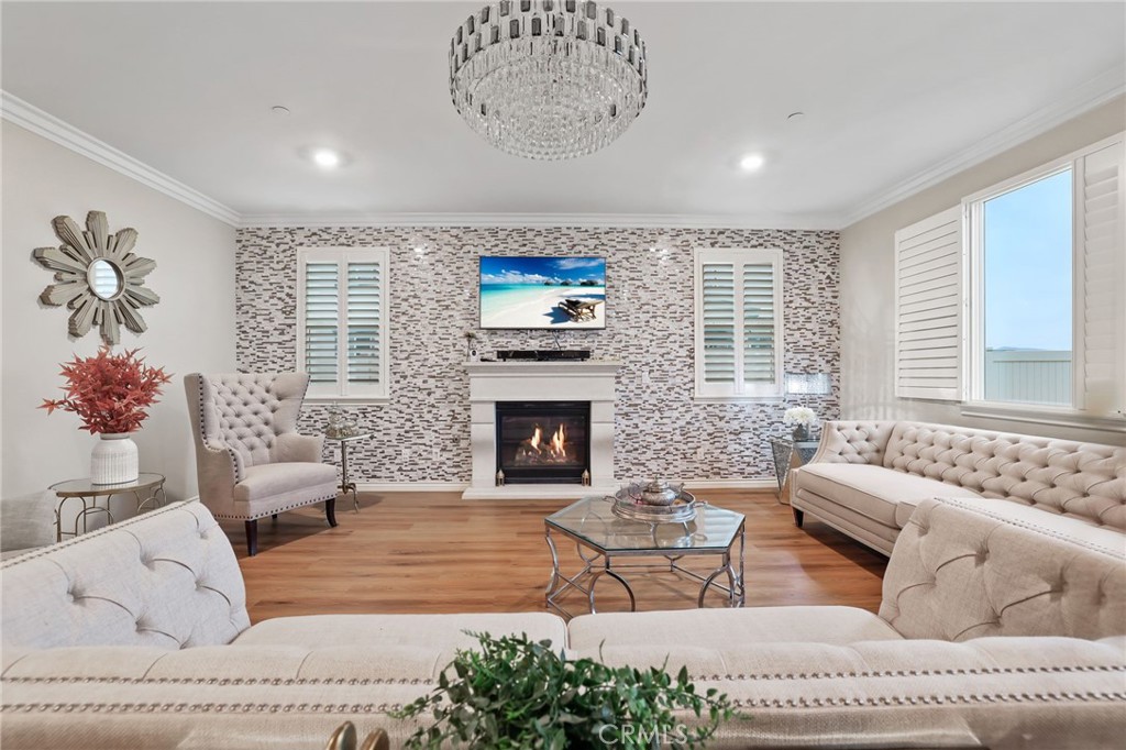 16483 Minneola Avenue Riverside, CA 92503 - Photo 6 of 32