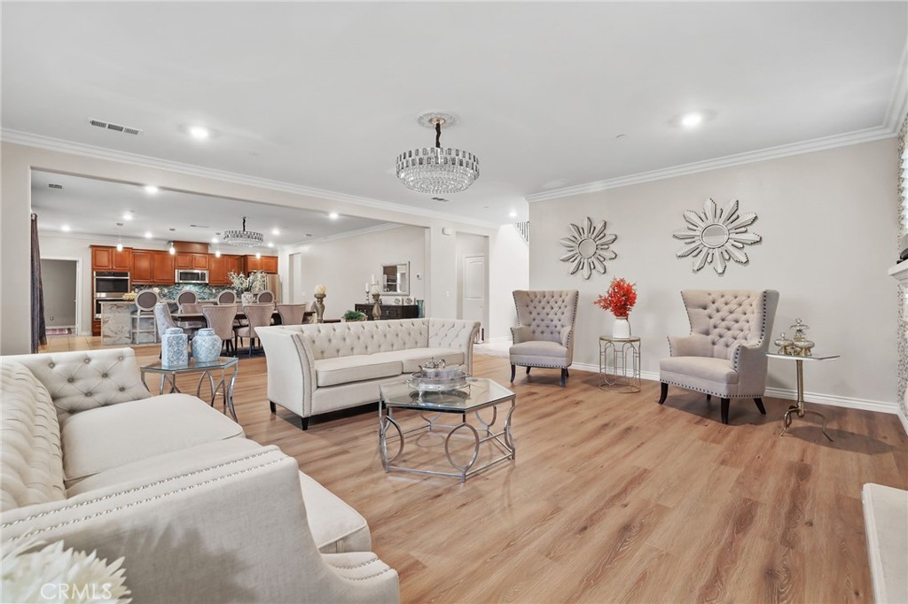 16483 Minneola Avenue Riverside, CA 92503 - Photo 7 of 32