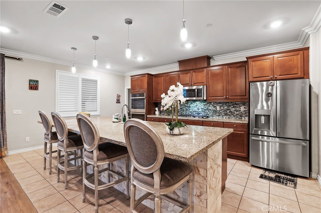 16483 Minneola Avenue Riverside, CA 92503 - Photo 10 of 32