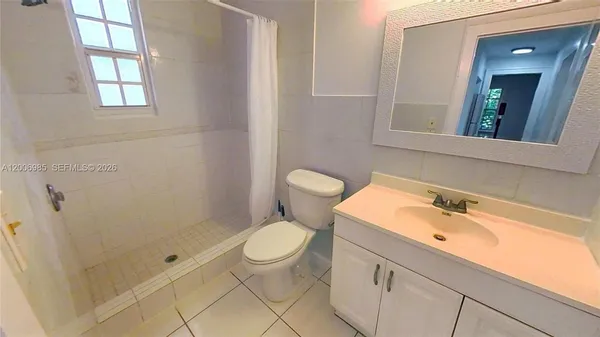 $1,900 | 8240 Northeast 3rd Avenue, Miami, FL 33138