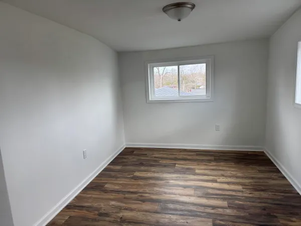 $2,300 | 24408 75th Street, Salem, WI 53168