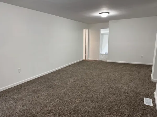 $2,300 | 24408 75th Street, Salem, WI 53168