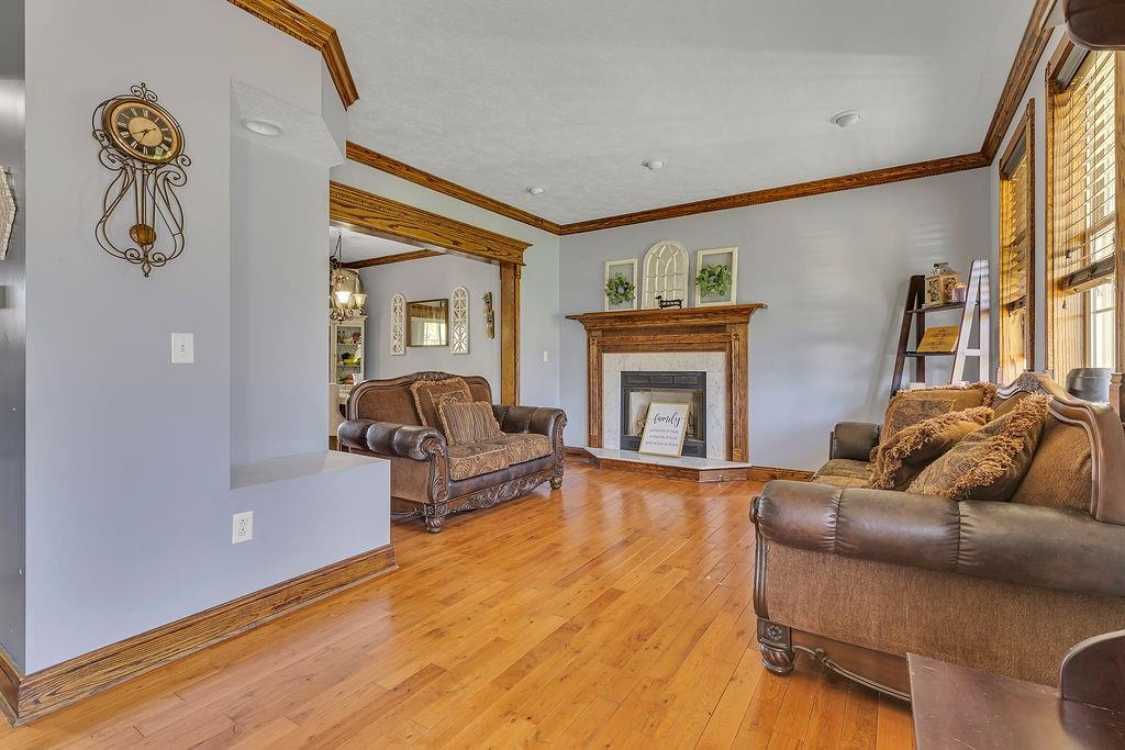 117 Salem Church Road Midland, PA 15059 - Photo 4 of 42