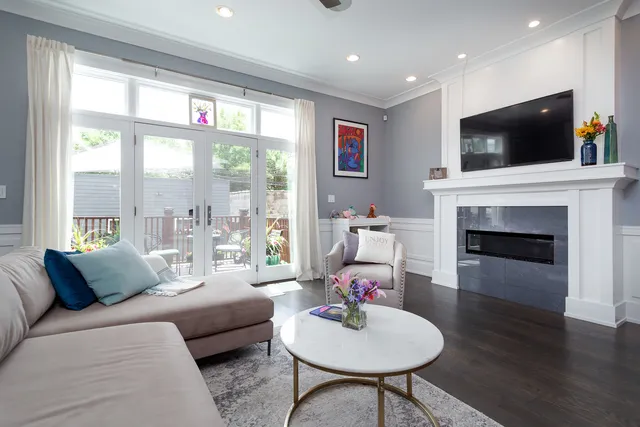 $1,499,999 | 2847 West Division Street, Chicago, IL 60622