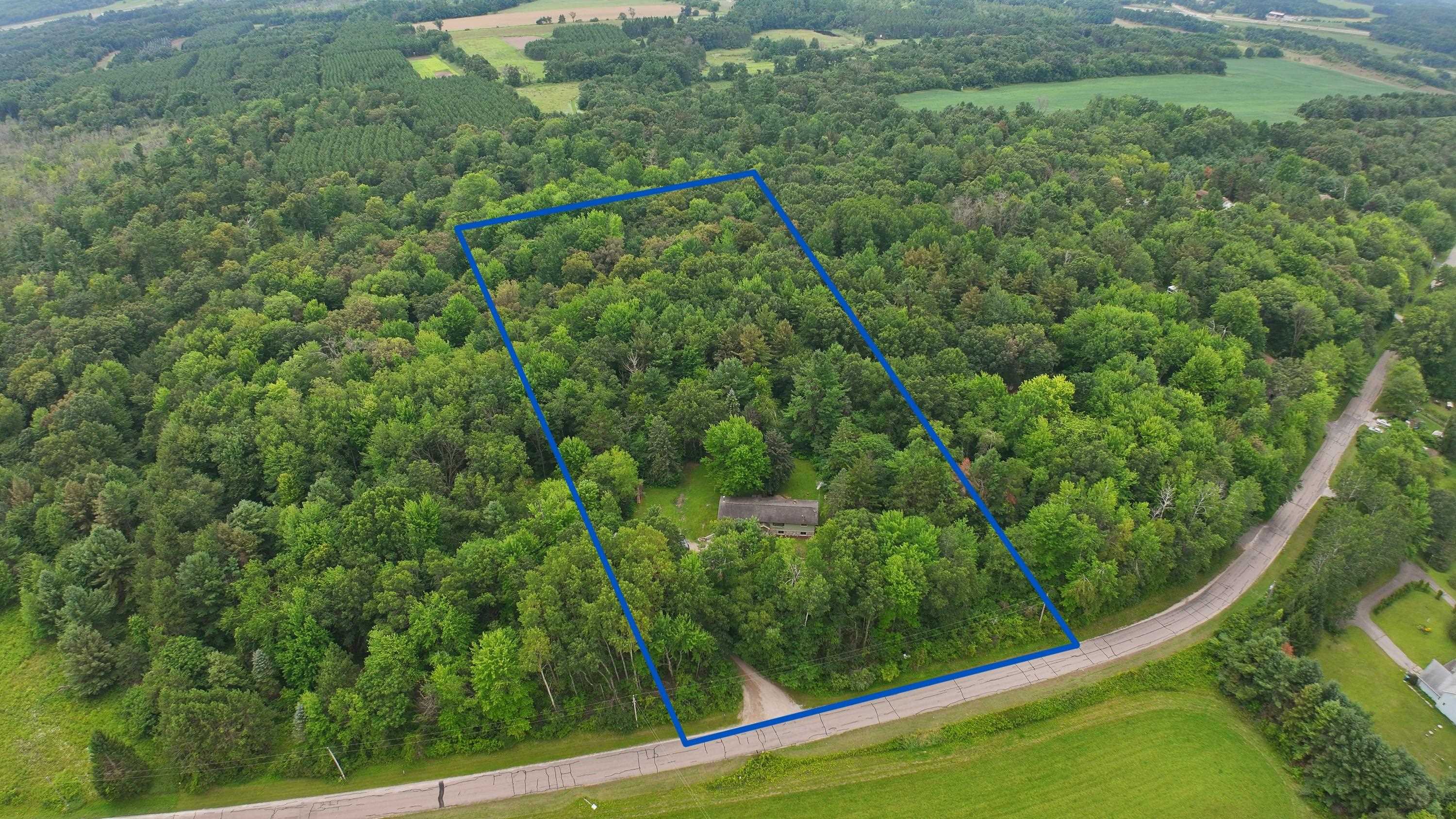 E1317 Larson Road Waupaca, WI 54981 - Photo 47 of 51 Gallery Image 47